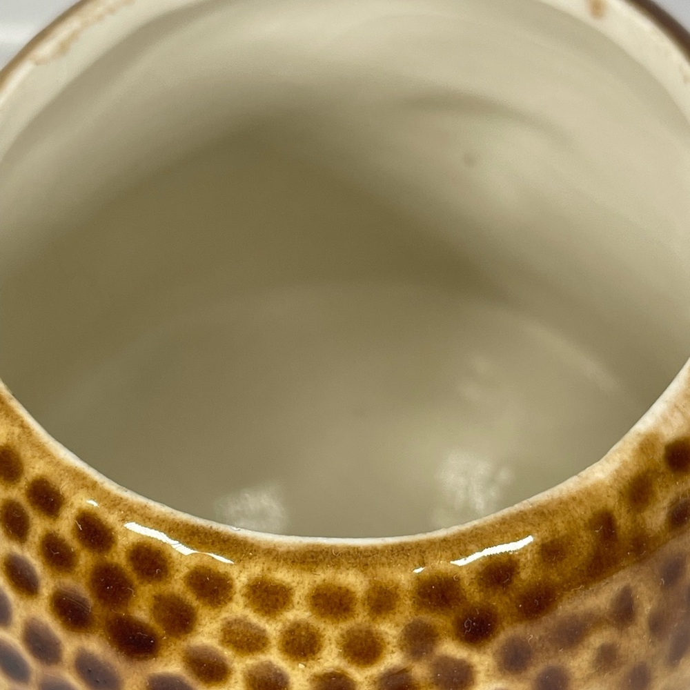 Vintage Arnel’s 1970s ceramic‎ honey jar 2 piece bee top kitchen honey comb jar - Picture 5 of 14